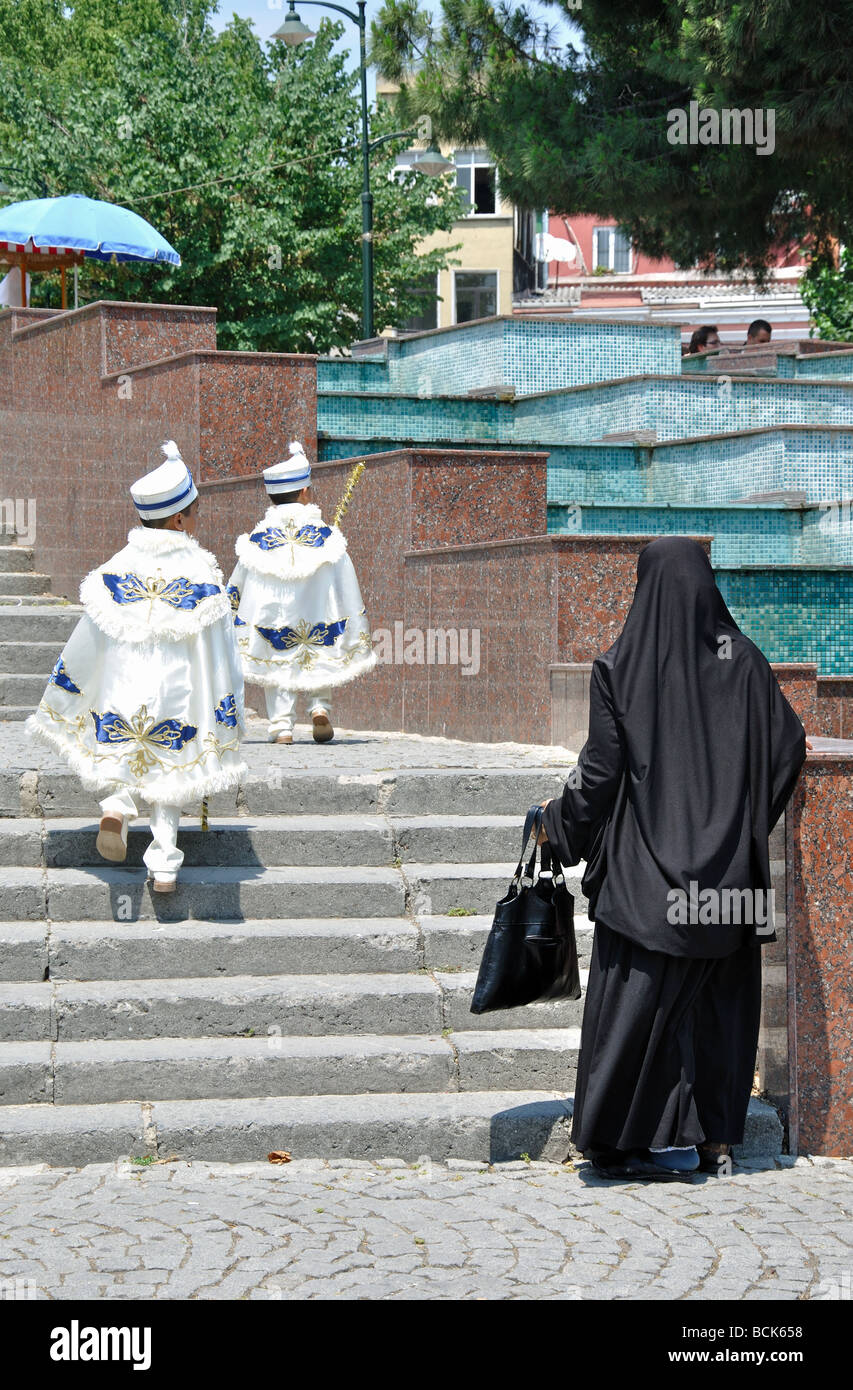 Des images d'Istanbul - Les Femmes portant la burqa Banque D'Images