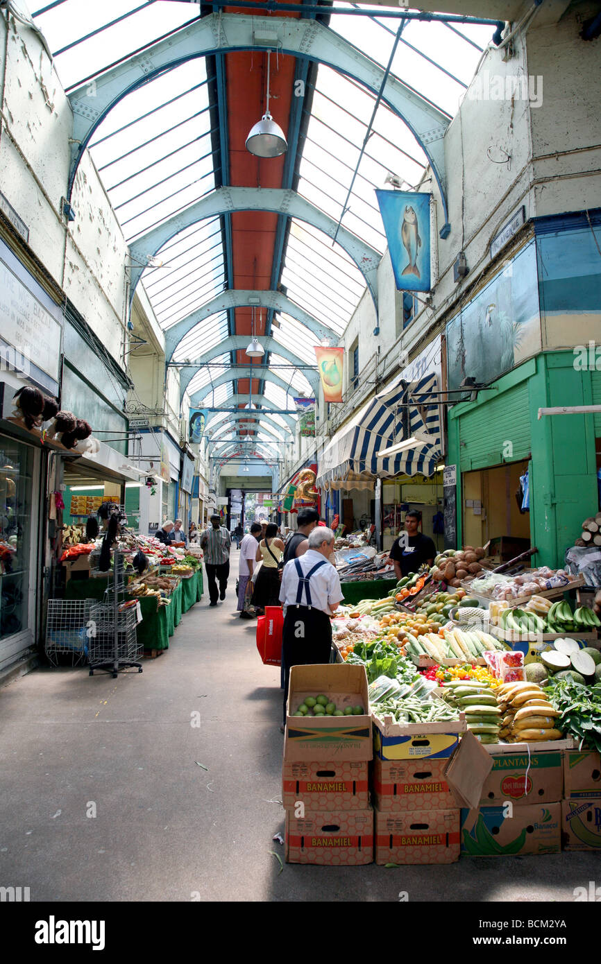 Marché couvert de Brixton, dans le sud de Londres Banque D'Images