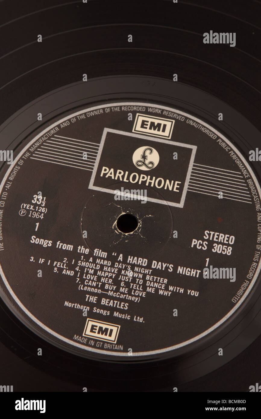 L'enregistrement d'un album LP Beatles Hard Days Night publié par Parlophone en 1964 Banque D'Images