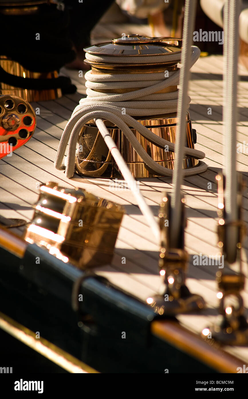 Gros plan d'un treuil d'un ancien voilier Banque D'Images