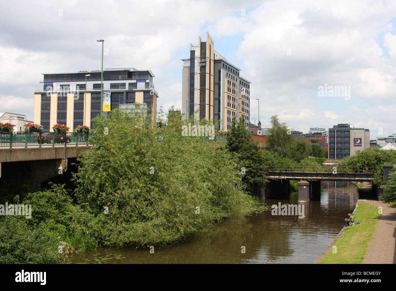 Un canal et chemin de halage, London Road, Nottingham, Angleterre, Royaume-Uni Banque D'Images