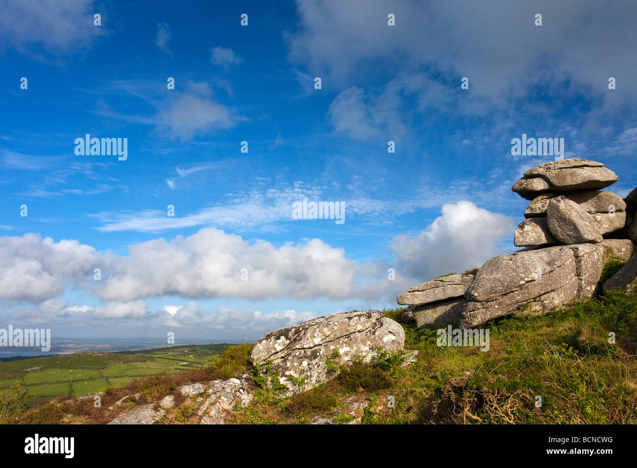 Tor de Trendrine Granite Hill dans le soleil d'été près de St Ives Cornwall West Penwith England UK Royaume-Uni GB Grande Bretagne B Banque D'Images