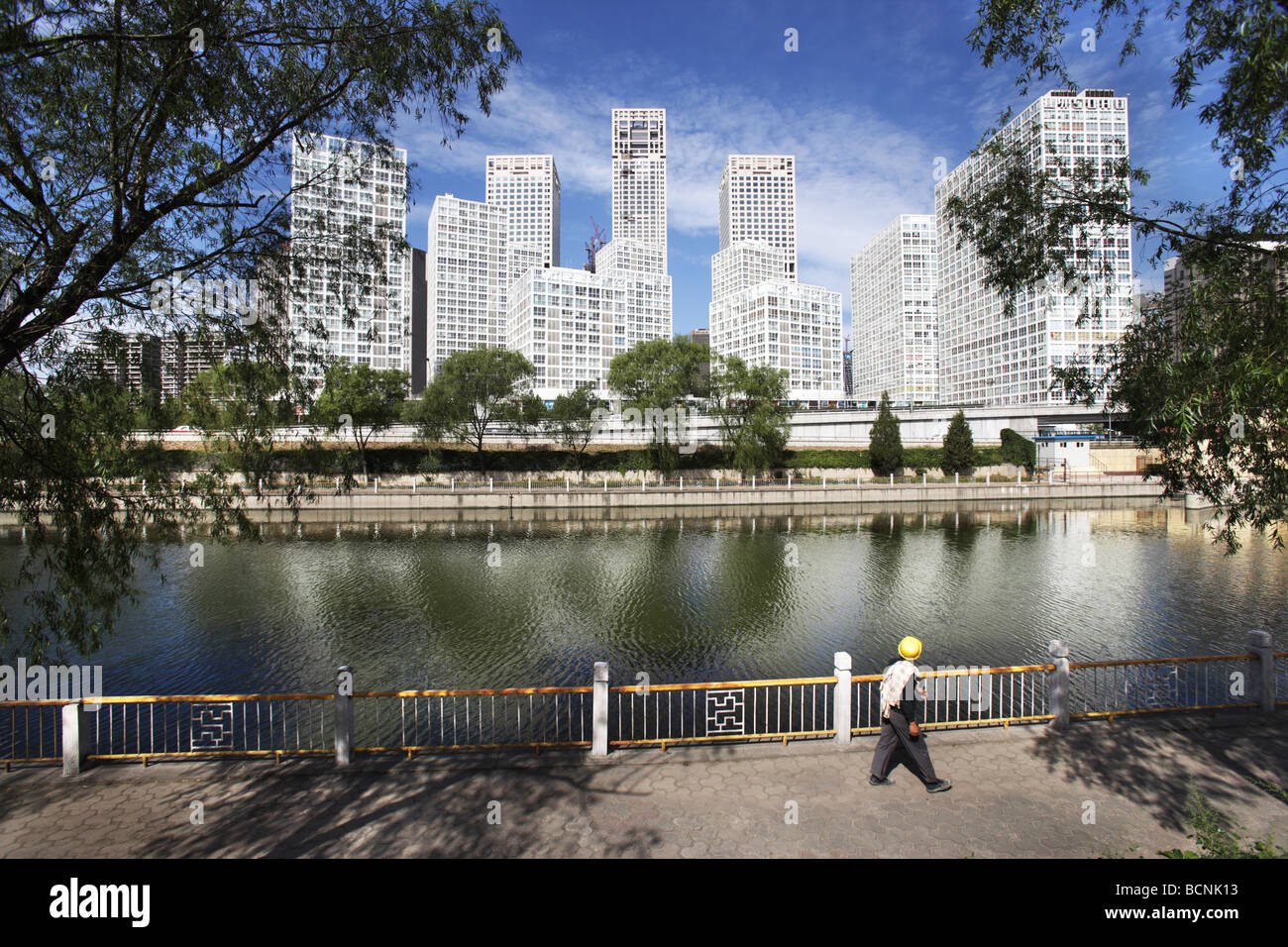SOHO Jianwai propriété commerciale du complexe de l'autre côté de la rivière, Beijing, Chine Banque D'Images