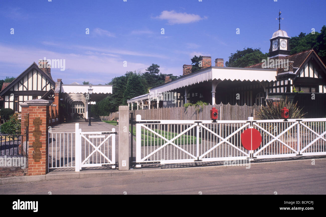 La gare la plus Wolferton Norfolk plate-forme l'architecture victorienne anglaise Royal Station de chemin de fer désaffectée près de Sandringham Banque D'Images