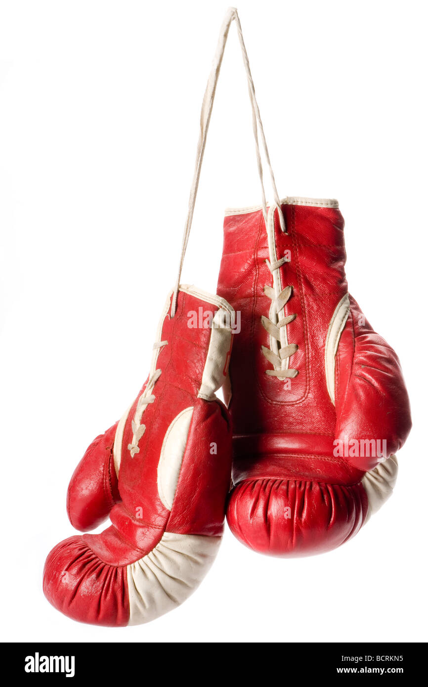 Gants de boxe rouge sur blanc Banque D'Images