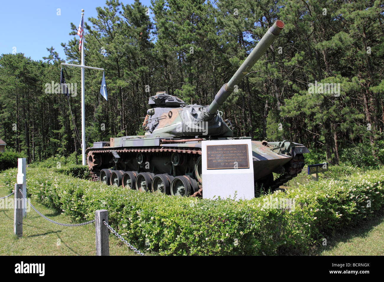 La Deuxième Guerre mondiale, des véhicules blindés à l'écran comme un mémorial aux anciens combattants d'East Hampton Long Island NY Banque D'Images