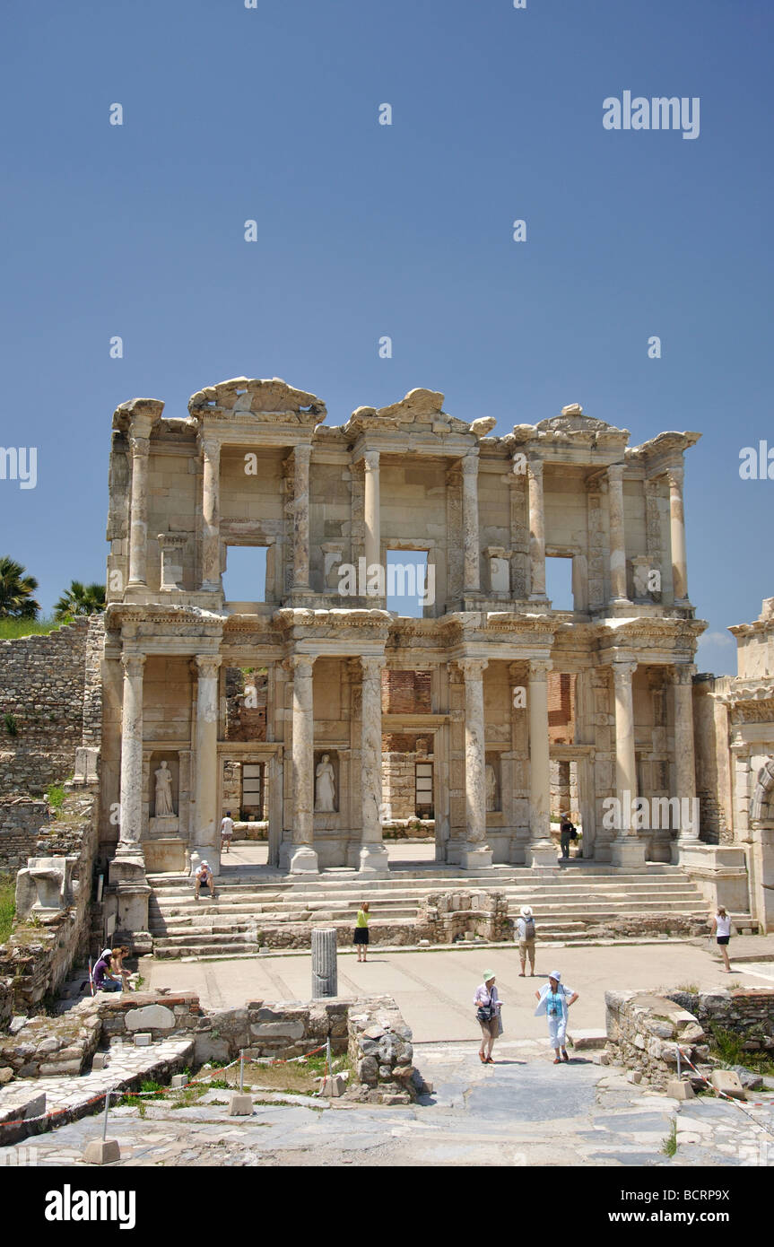Bibliothèque de Celsus, ancienne ville d'Éphèse, Selcuk, province d'Izmir, République de Türkiye Banque D'Images