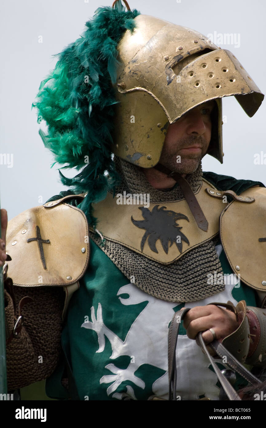 Green Knight de chevaliers medieval jousting mont horse country Show de Lambeth, Brockwell Park, Tulse Hill, Londres, Angleterre, Royaume-Uni, Europe Banque D'Images