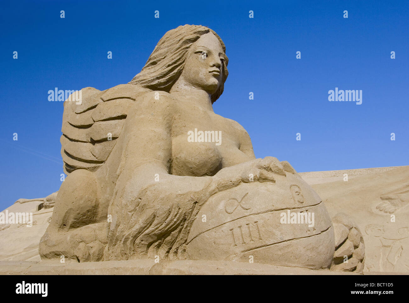 Sculpture De Sable Du Sphinx De Thebes Antique Dans La Mythologie Grecque Photo Stock Alamy