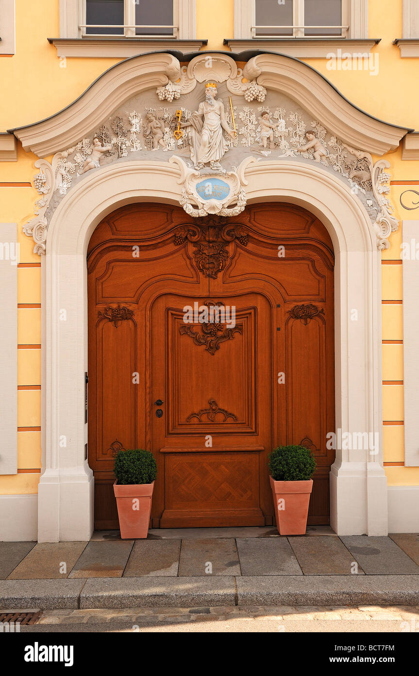 Entrée de décoration d'une maison ancienne sur la place Neumarkt, Dresde, Saxe, Allemagne, Europe Banque D'Images