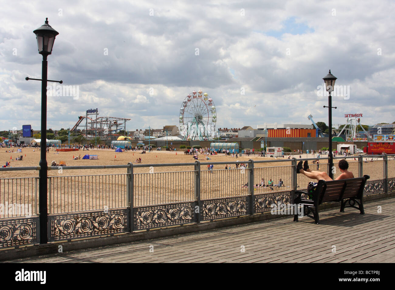 La plage et fête foraine à Skegness, dans le Lincolnshire, Angleterre, Royaume-Uni Banque D'Images