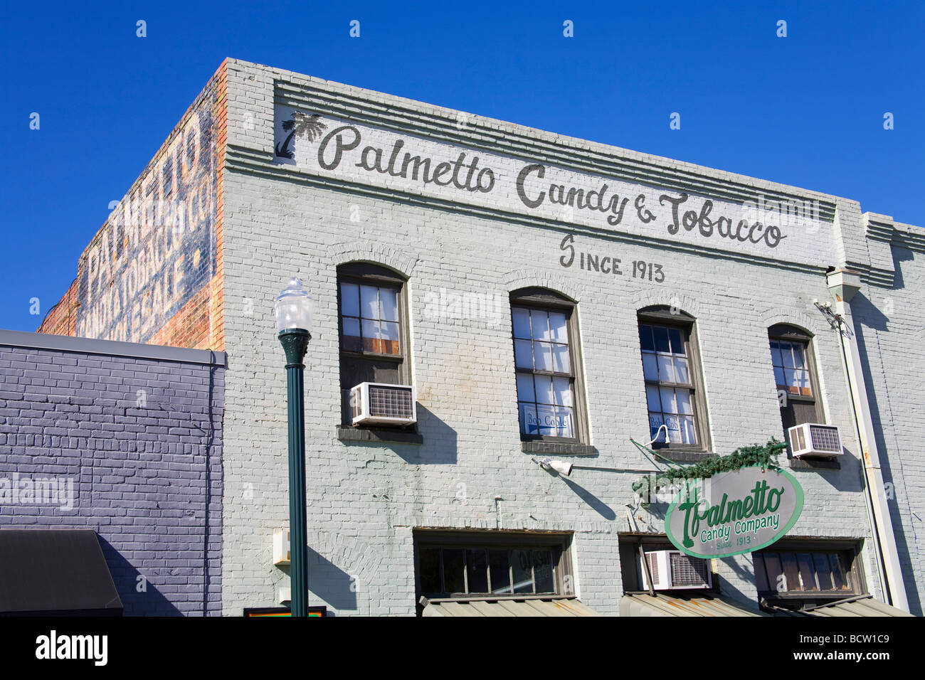 Palmetto Bonbons & tabac Store sur Lincoln Street, La Vista, District de Columbia, Caroline du Sud, USA Banque D'Images