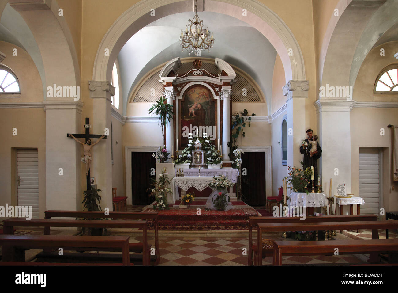 Intérieur de l'église, Herceg Novi, Monténégro. Banque D'Images