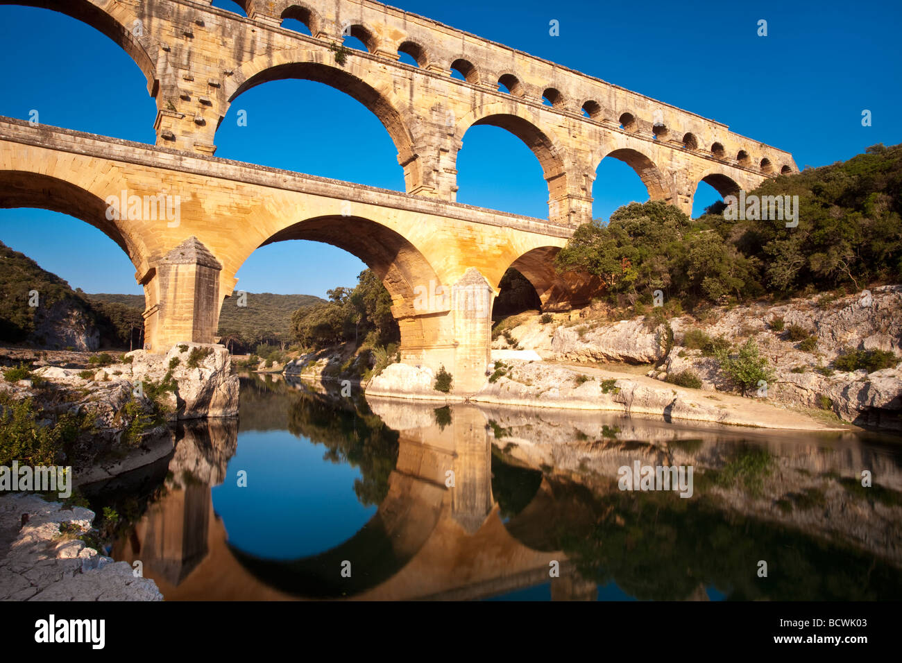 Aqueduc romain - Pont du Gard près de vers-Pont-du-Gard, Occitanie, France Banque D'Images