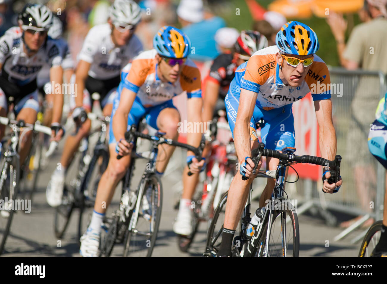 Le Tour de France 2009 Saisie de Bourg St Maurice pour la 16e étape, Bradley Wiggins à droite Banque D'Images
