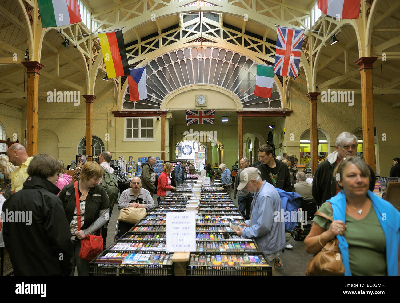 Le marché de pannier à Barnstaple, Devon. Banque D'Images