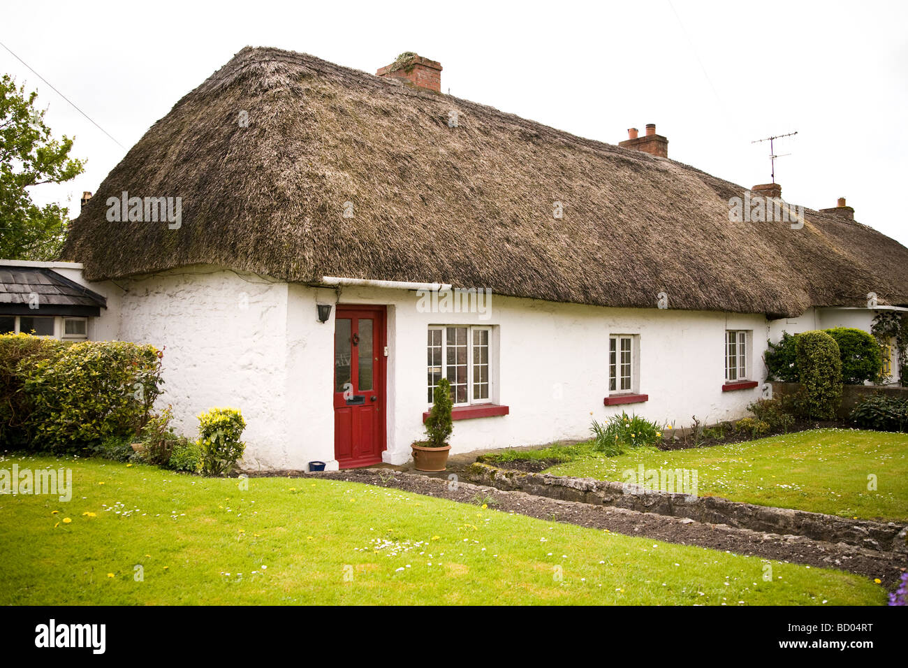 Chaumière avec jardin à Adare Limerick County Ireland Banque D'Images