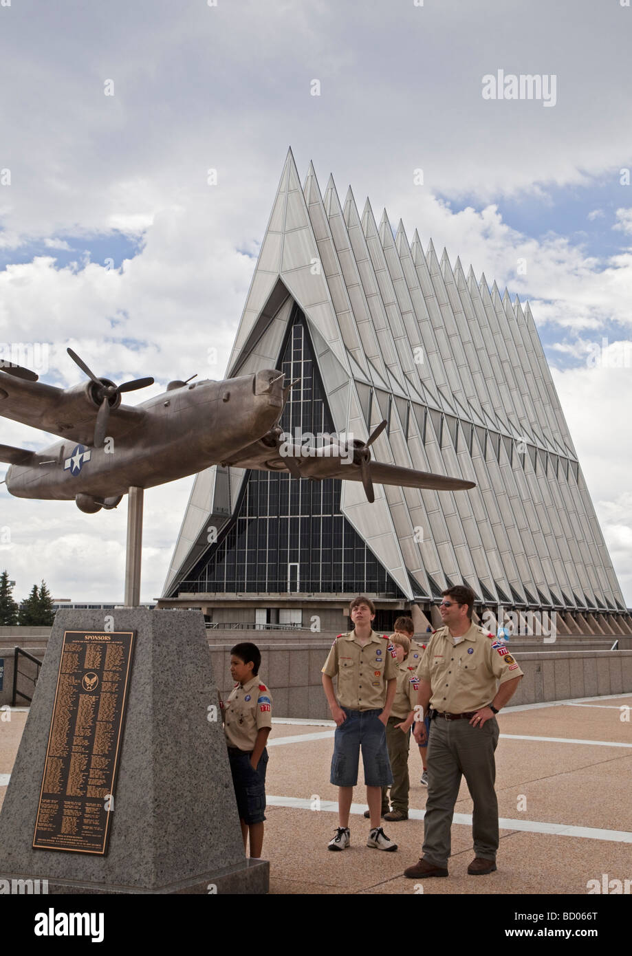 United states air force academy cadet chapel Banque de photographies et ...