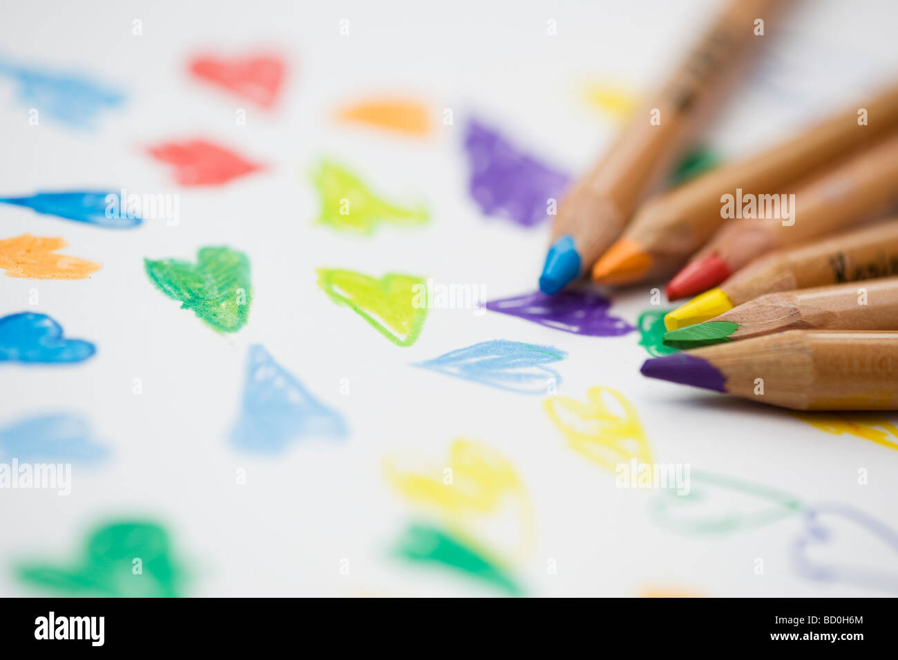 Dessin Pour Enfants De Coeurs Damour De Couleur Avec Des