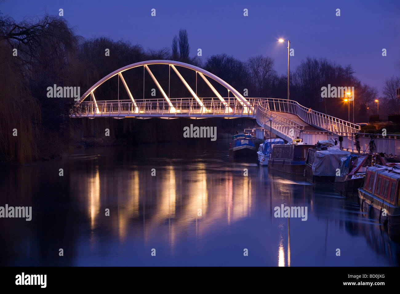 Riverside pont traversant la rivière Cam sur le côté nord de Cambridge. Banque D'Images