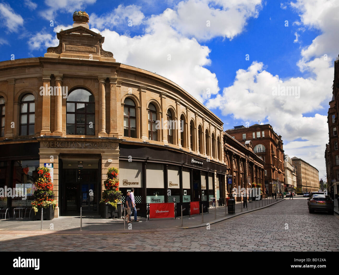 Merchant Square à l'angle de la rue Bell et Candleriggs, Merchant City, Glasgow, Ecosse. Banque D'Images