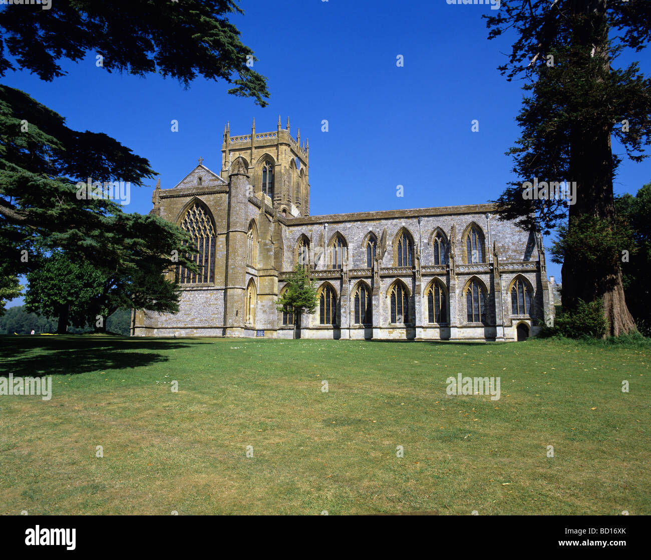 L'Abbaye à la Milton Abbas, village pittoresque Dorset près de Blandford Forum Banque D'Images