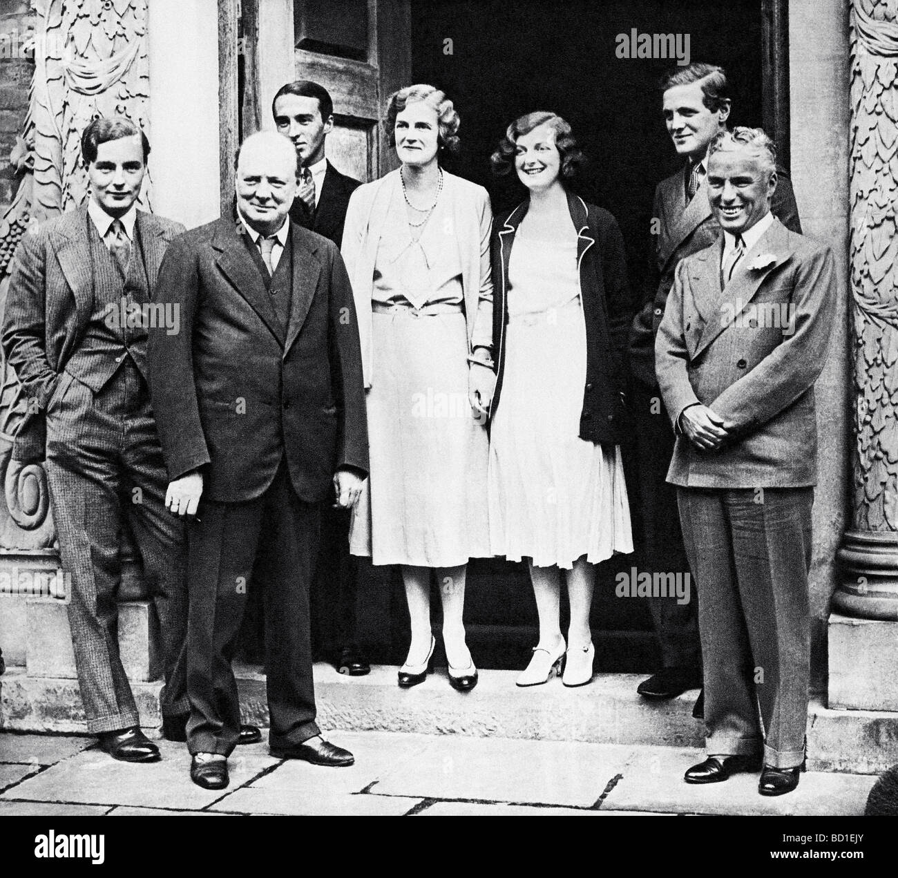 WINSTON CHURCHILL à Chartwell en septembre 1931 avec Charlie Chaplin - voir description ci-dessous Banque D'Images