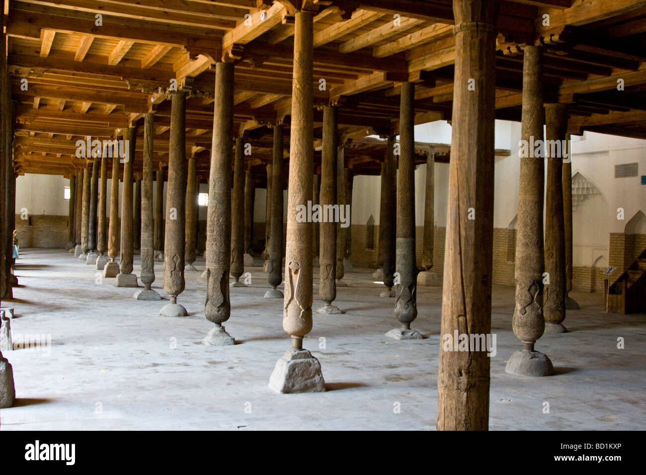 L'intérieur de la mosquée Juma à Khiva Ouzbékistan Banque D'Images