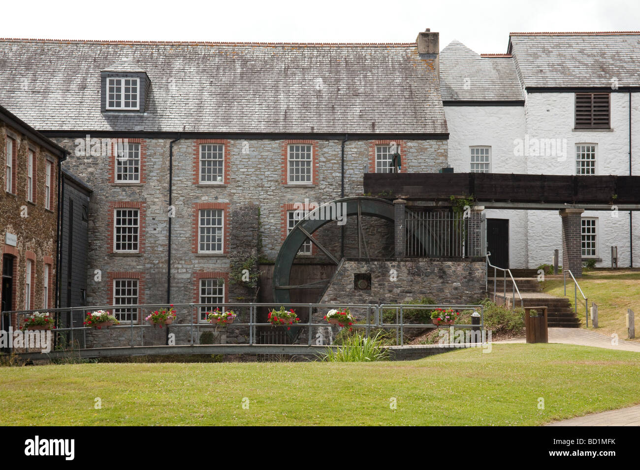 Moulin à eau à l'abbaye de Buckfast, Devon, Angleterre Banque D'Images