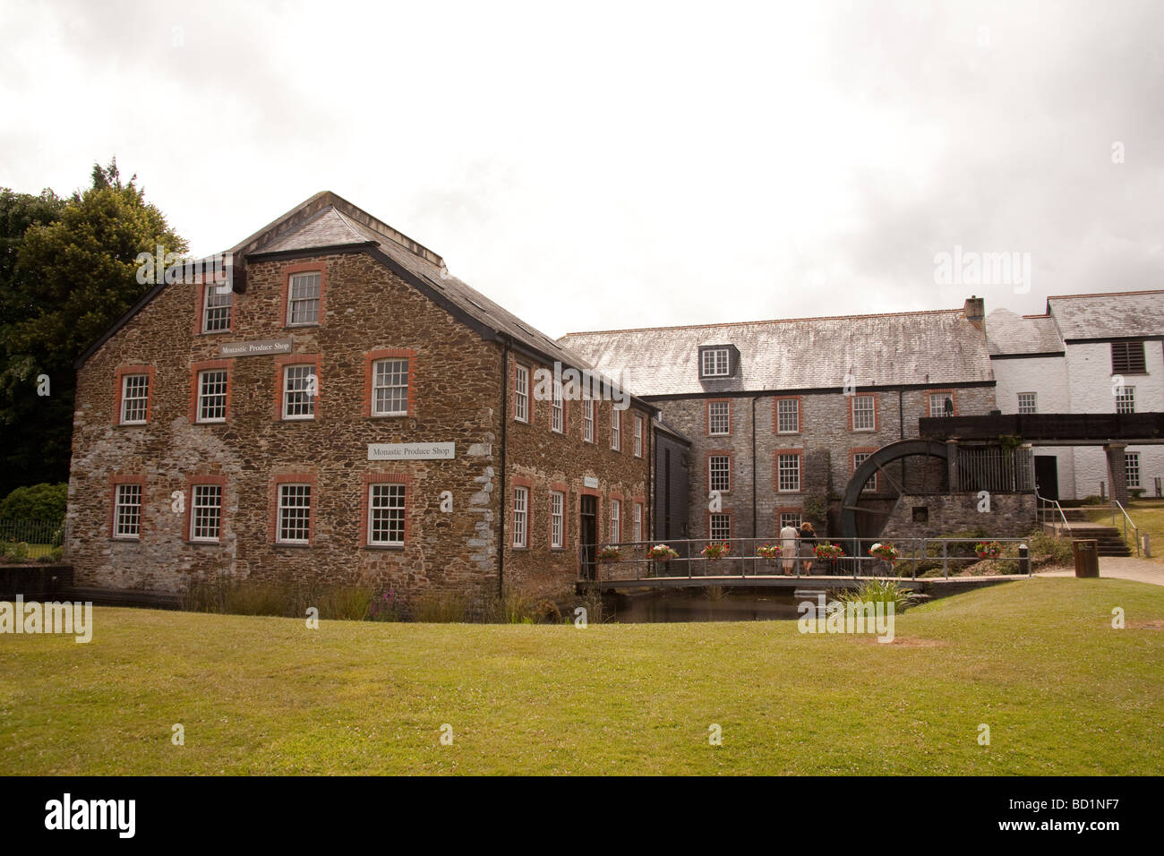 Moulin à eau à l'abbaye de Buckfast, Devon, Angleterre Banque D'Images
