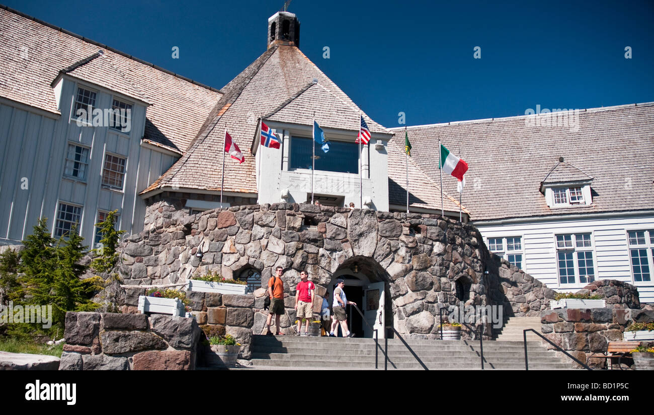 Timberline lodge Banque de photographies et d’images à haute résolution ...