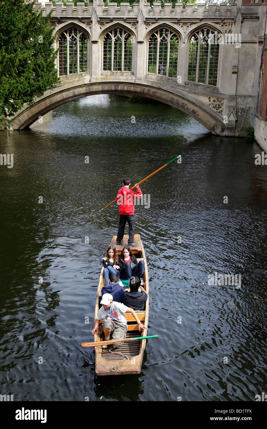 Le Pont des Soupirs, St John's College de Cambridge Banque D'Images