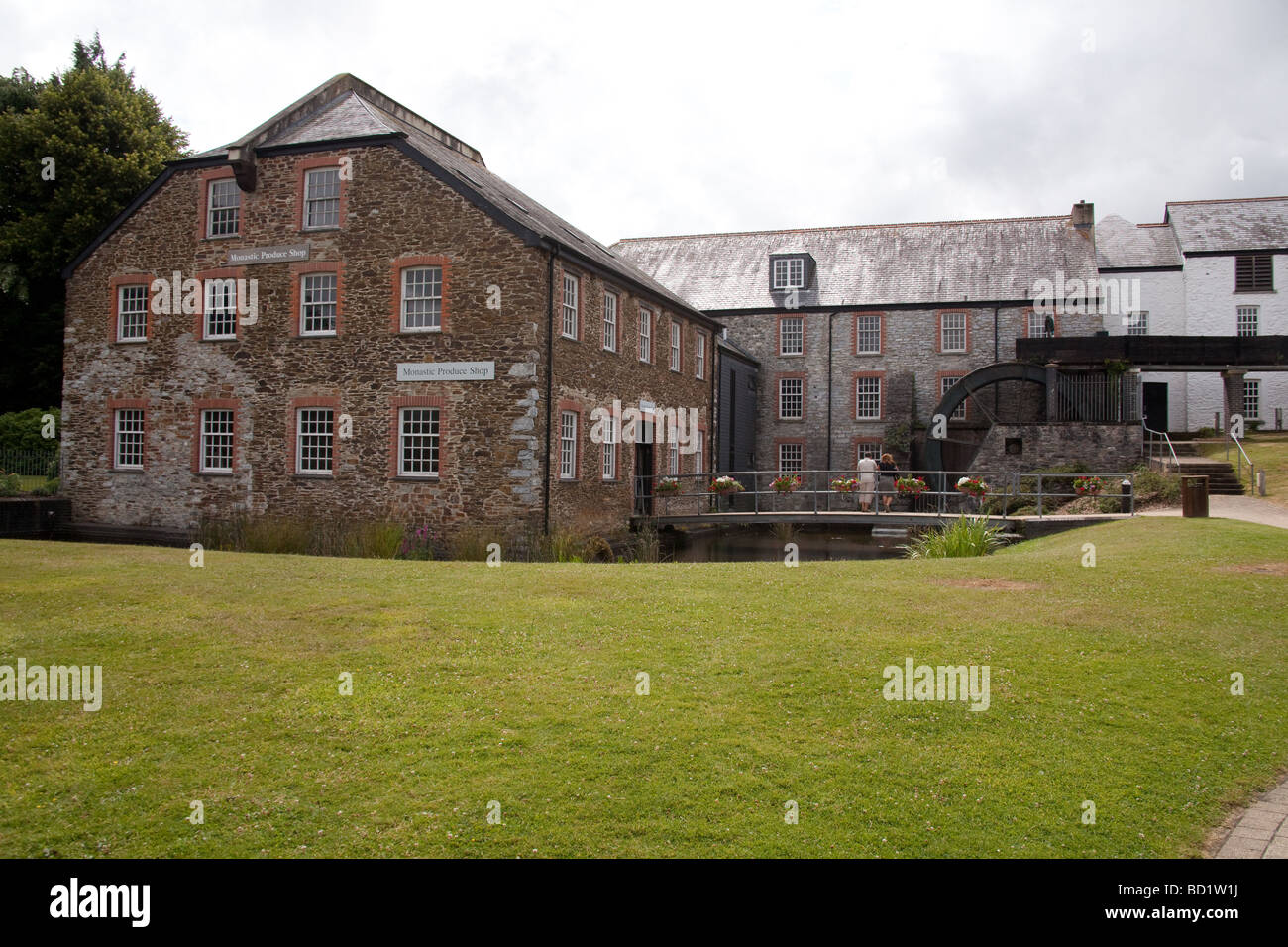 Moulin à eau à l'abbaye de Buckfast, Devon, Angleterre Banque D'Images