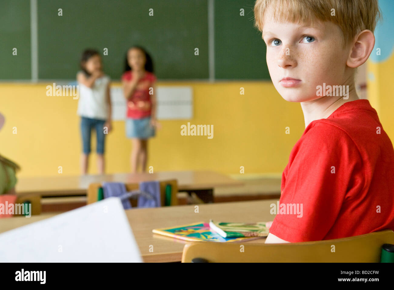 Les enfants qui étudient à l'école Banque D'Images