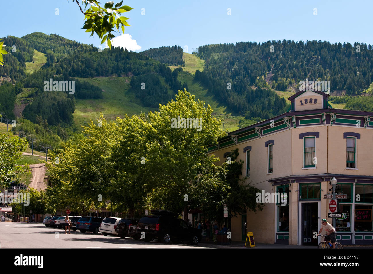 Des capacités en ski Aspen Mountain Ajax ci-dessous Colorado États-Unis Amérique latine Banque D'Images
