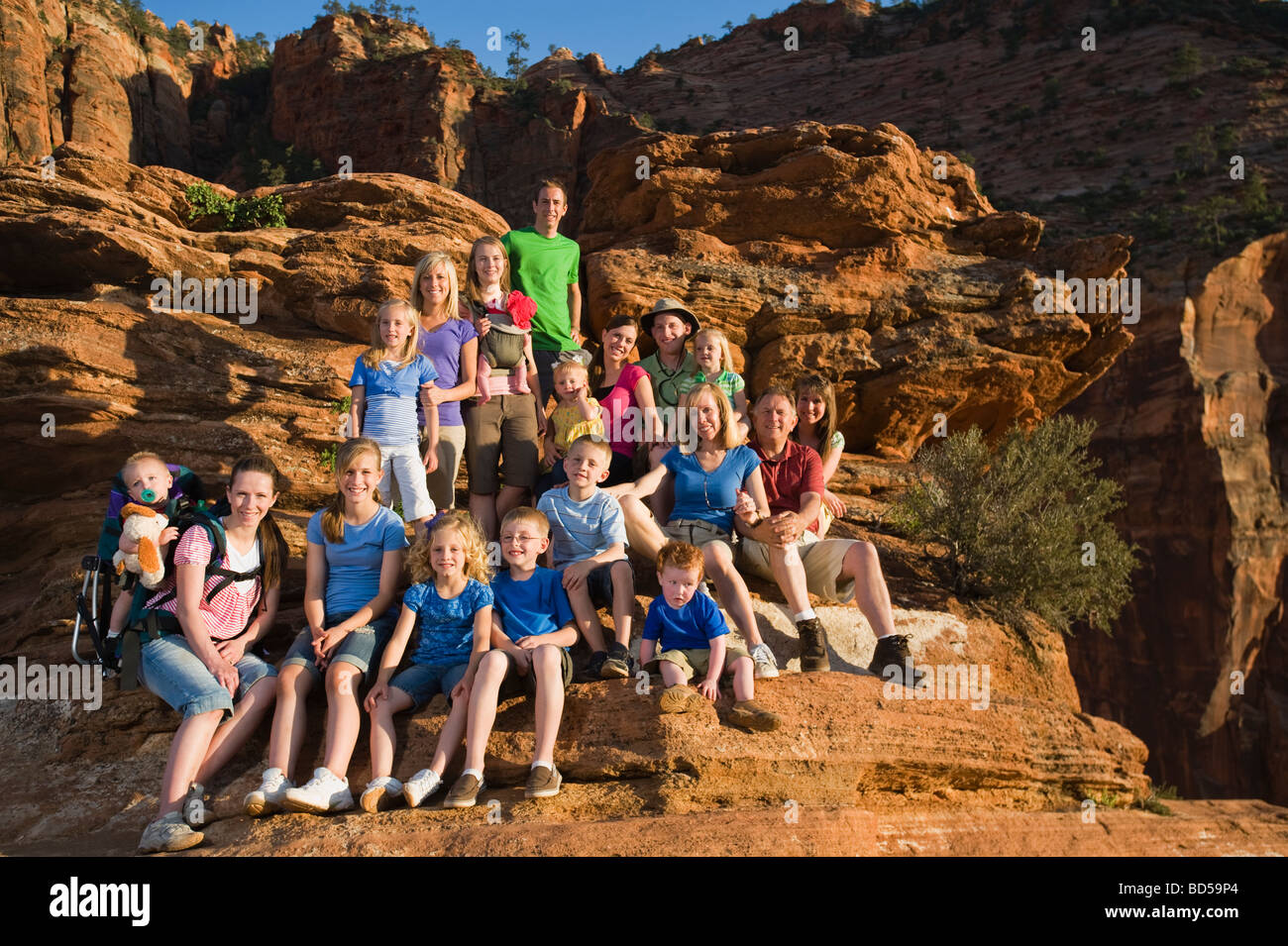 Une grande famille en vacances à Red Rock Banque D'Images