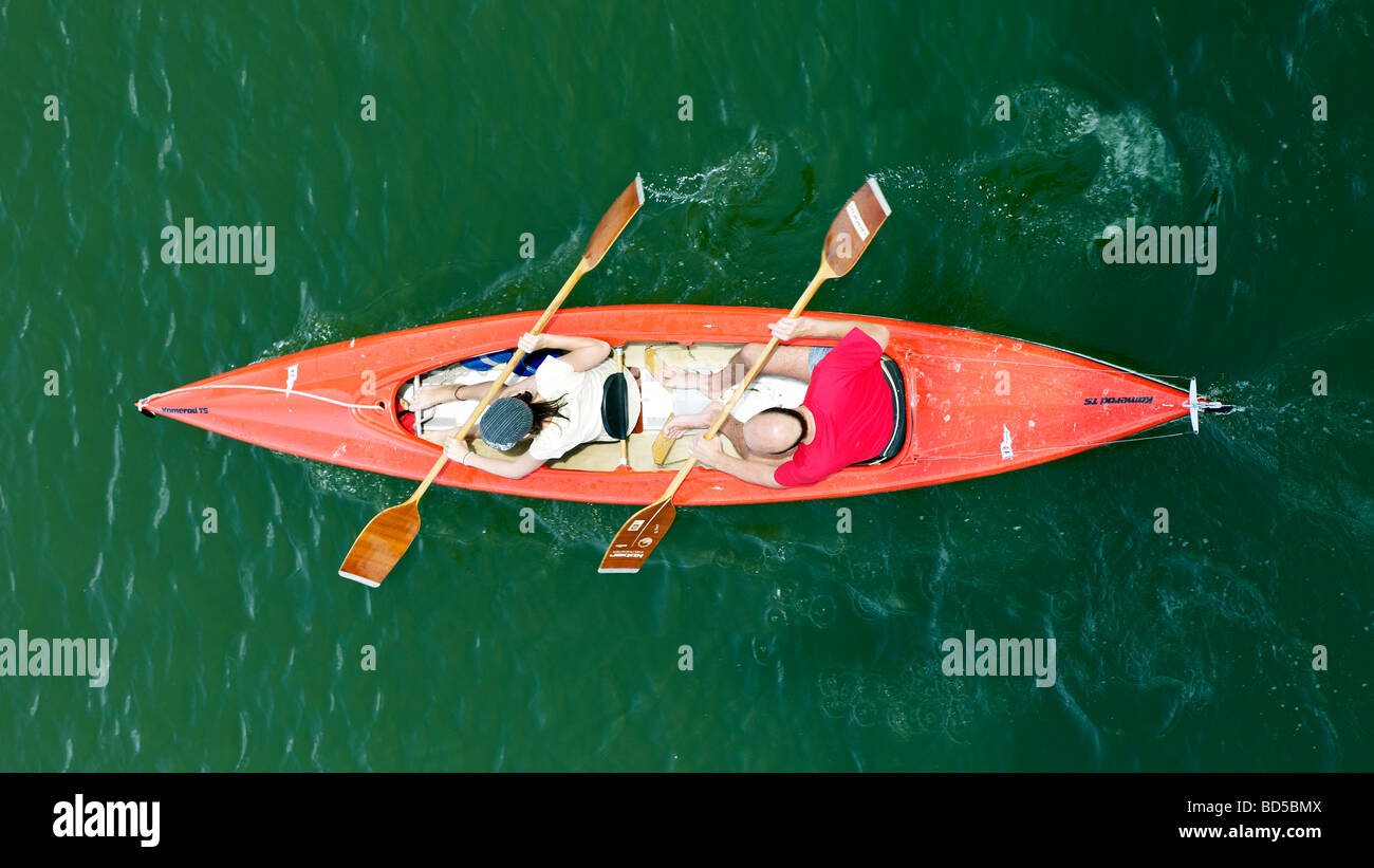 Les canoéistes à partir de la partie supérieure de la vue Banque D'Images