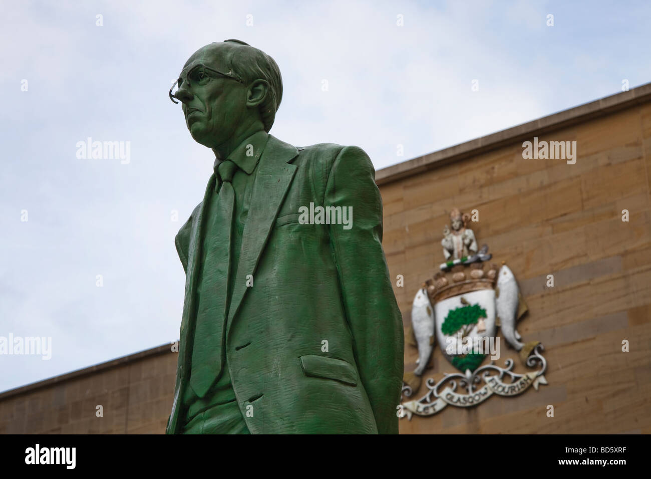 Statue de Donald Dewar, député et premier ministre de l'Écosse, Buchanan Street, Glasgow, Scotland, UK Banque D'Images