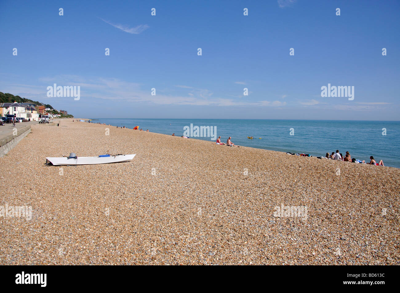 Vue sur la plage, Sandgate, Kent, Angleterre, Royaume-Uni Banque D'Images