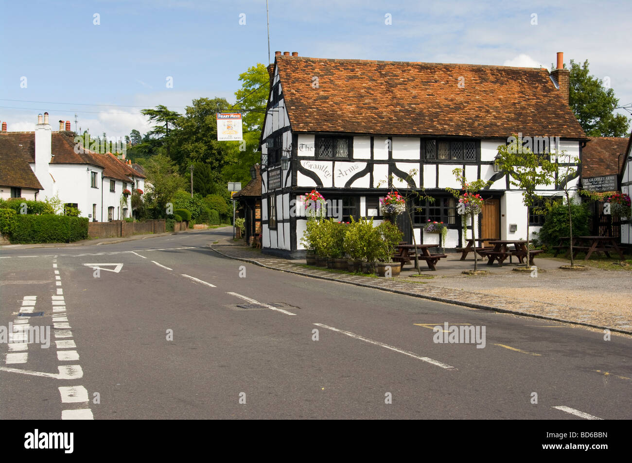 L'aéroport international Grantley Arms Country Pub Wonersh Surrey England Banque D'Images