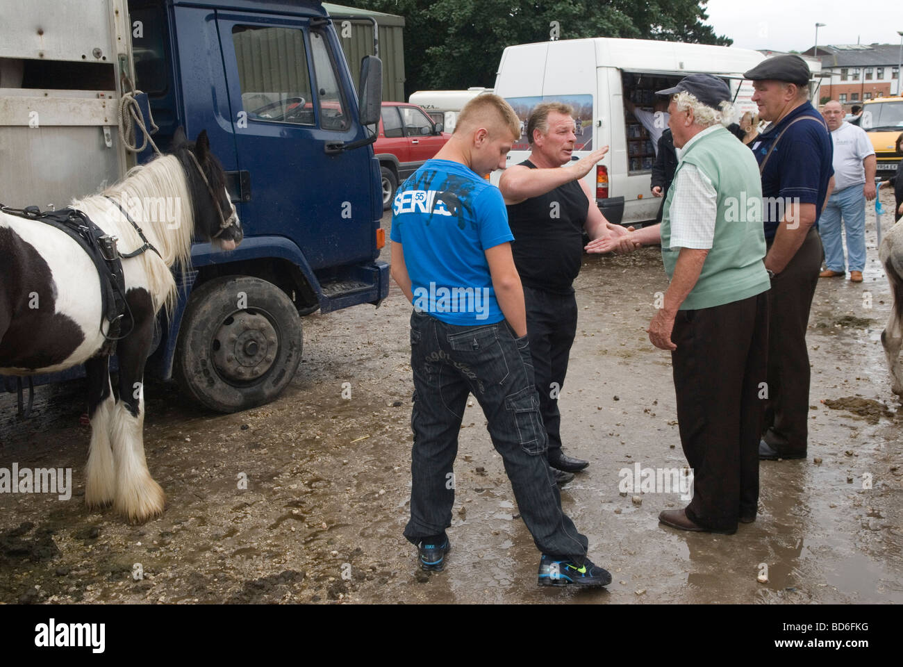 Brigg Horse Fair Brigg Lincolnshire Angleterre Gypsy Horse Traders années 2009 2000 HOMER SYKES Banque D'Images