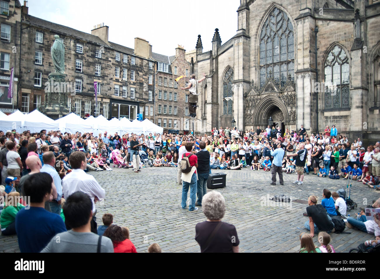 Artiste de rue au Royal Mile d'Édimbourg pendant le Festival Fringe 2009, Ecosse, Royaume-Uni Banque D'Images