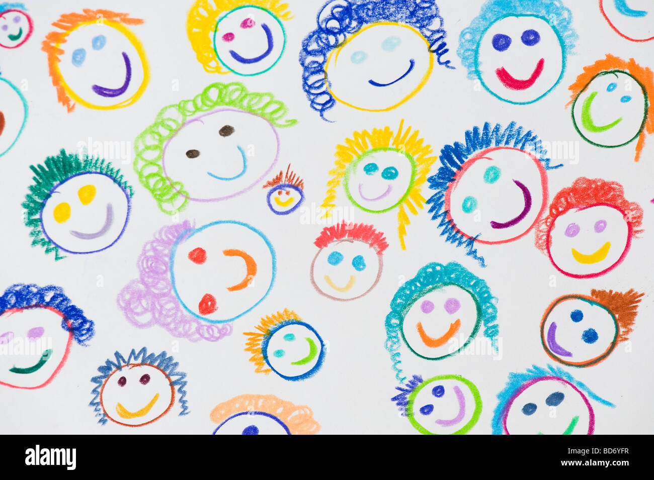 Dessin couleur Childs de happy smiling faces Banque D'Images