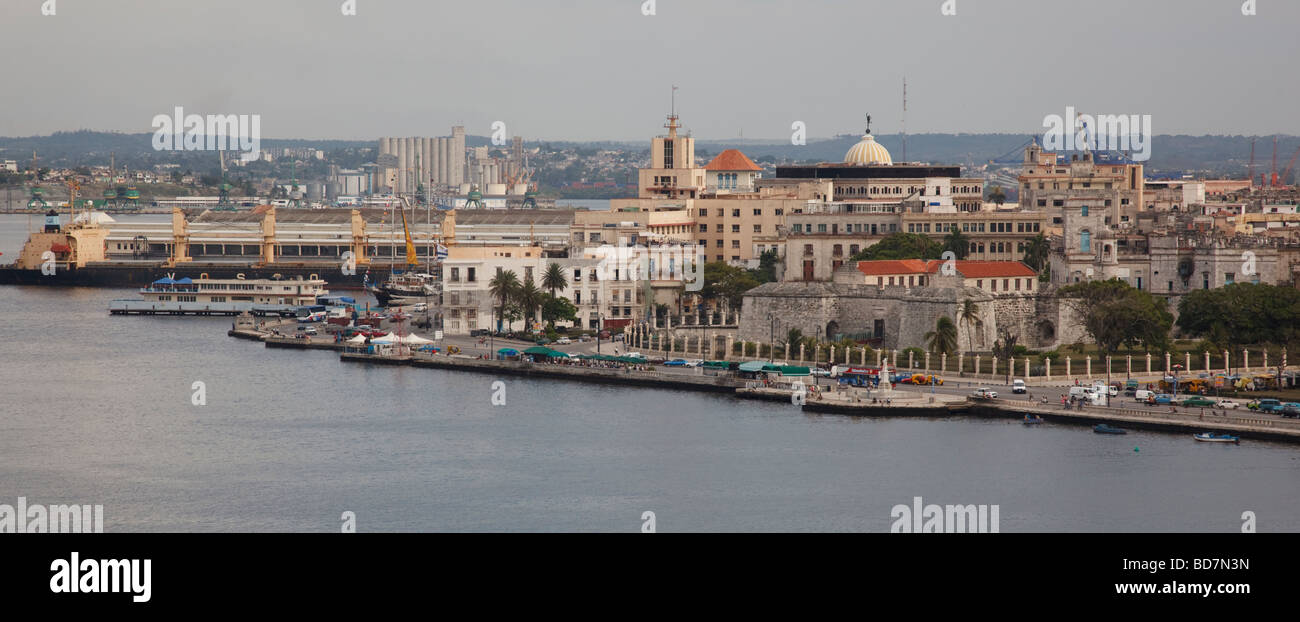 Vue de l'Ancienne Havane (Habana Vieja) Banque D'Images