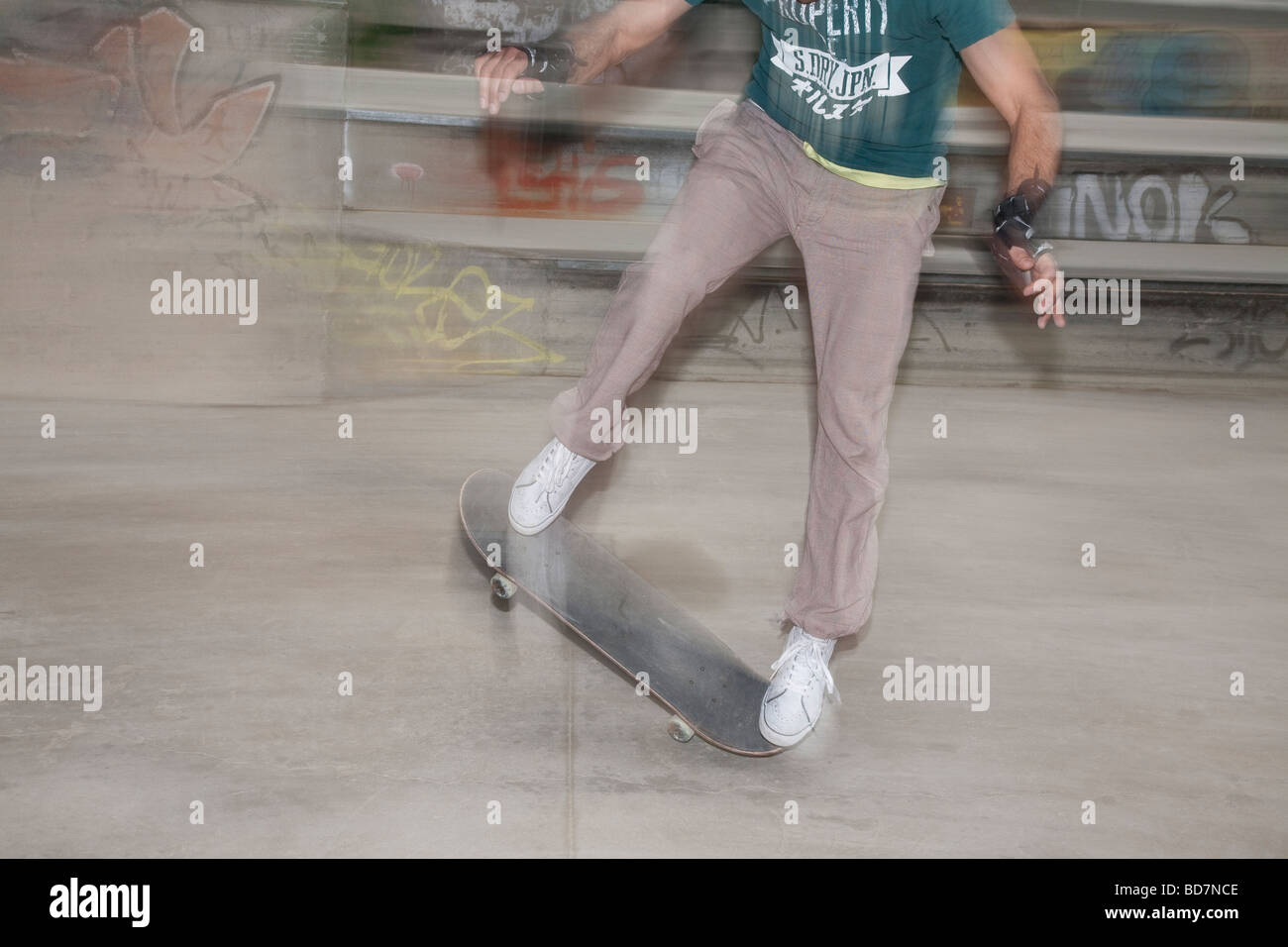 Skateboard Motion Blur Banque D'Images