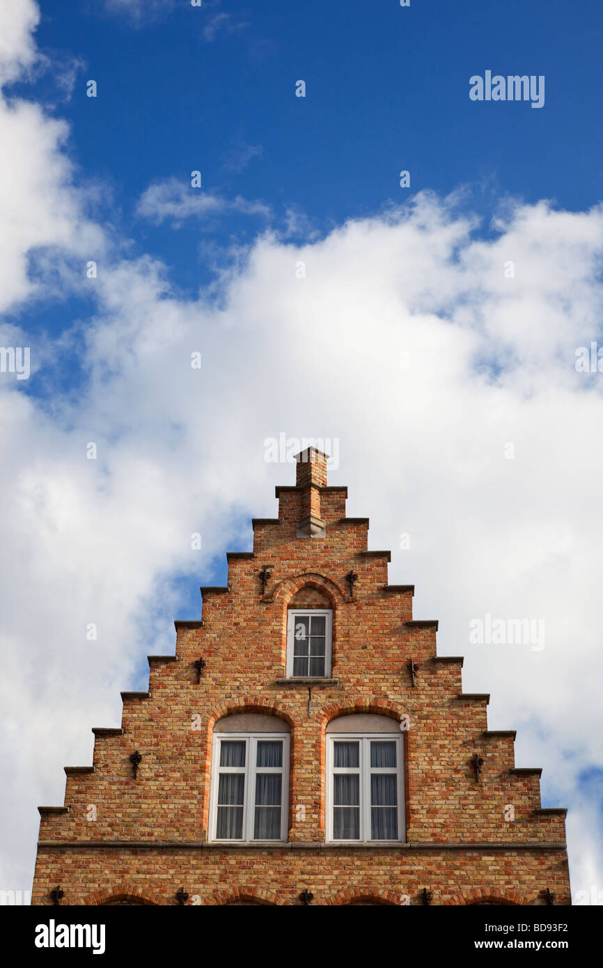 Vieille maison traditionnelle belge détail de gable et windows en Belgique, Europe Banque D'Images