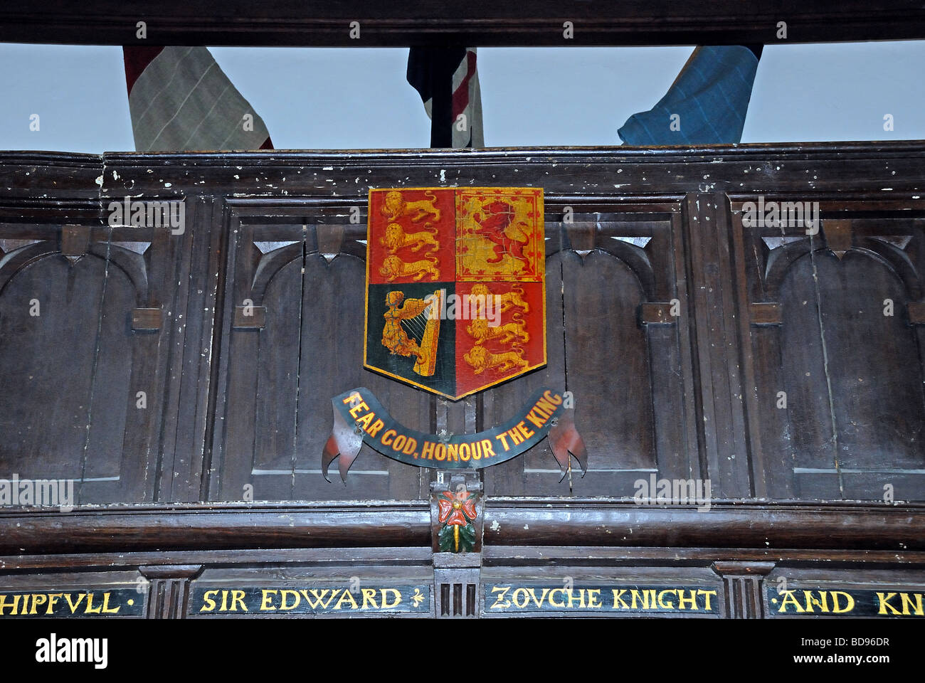 Armoiries et devise de craindre Dieu HONORER LE ROI de la droite Worshipfull vénérable Sir Edward Zouch Zouche Chevalier à la galler Banque D'Images