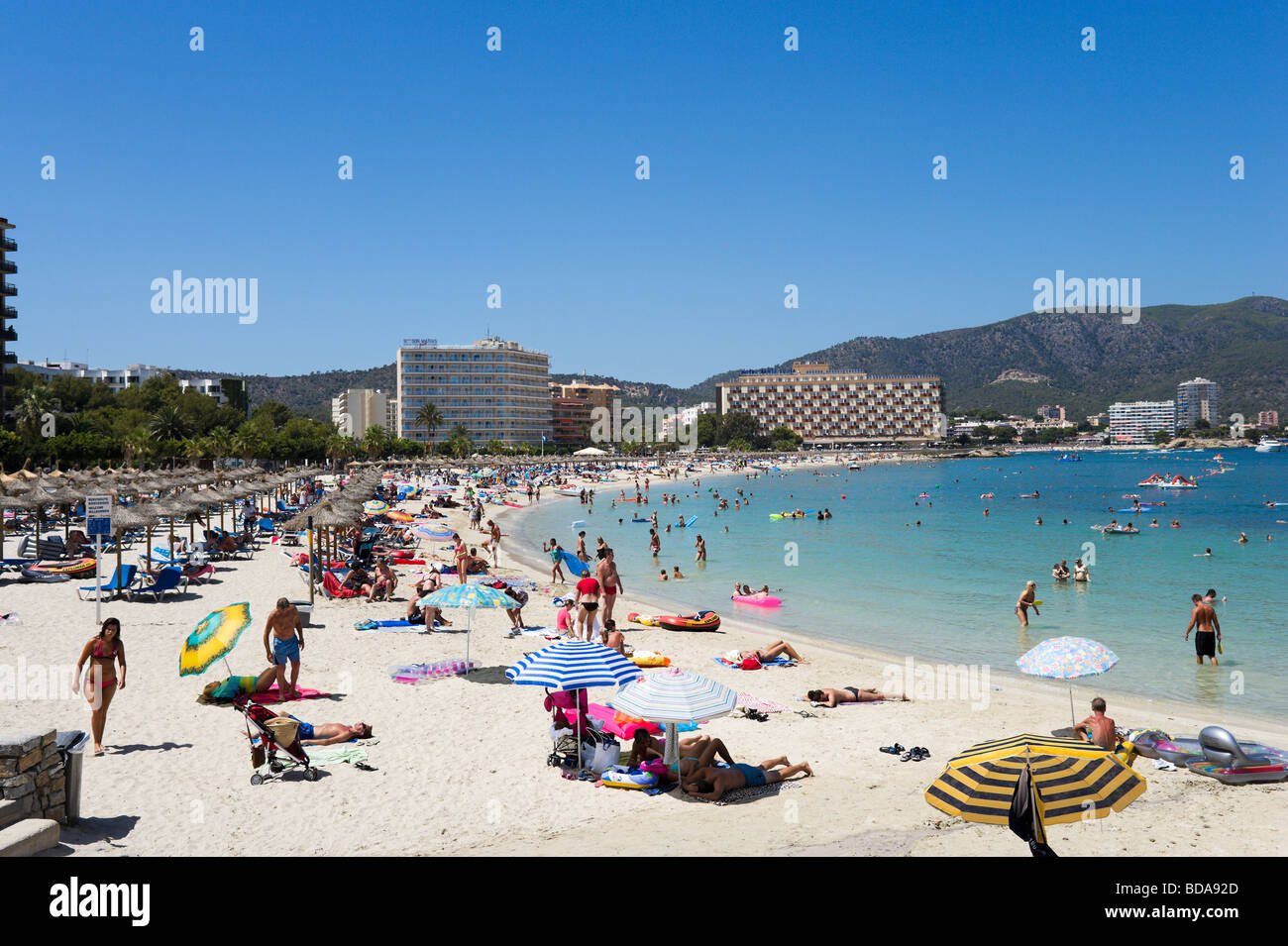 La plage principale à Palmanova, la baie de Palma, Côte Sud, Majorque, Îles Baléares, Espagne Banque D'Images