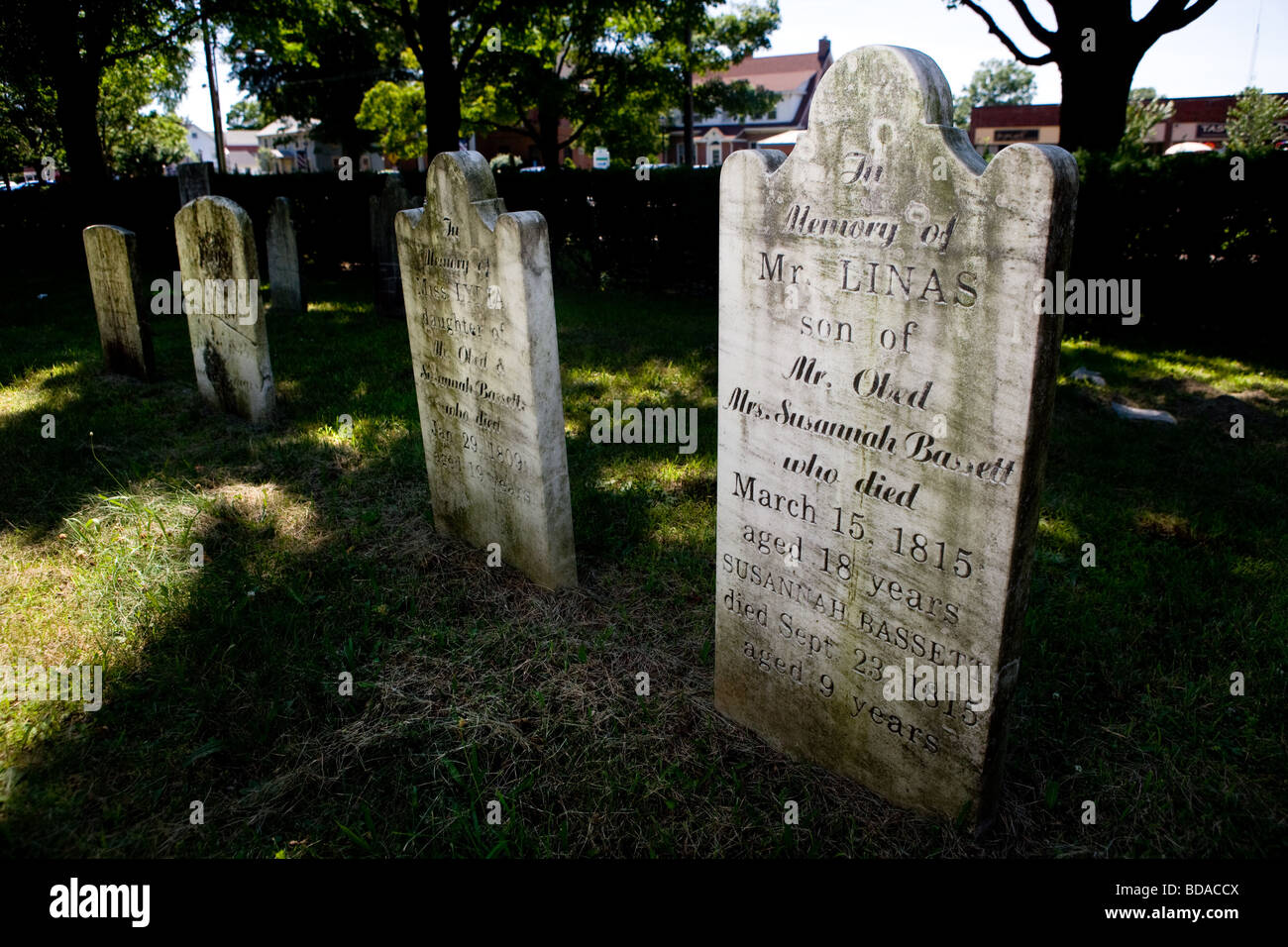 Pierres tombales anciennes. Les pierres tombales à partir de la fin des années 1700 et au début des années 1800 dans la région de North Haven CT USA Banque D'Images