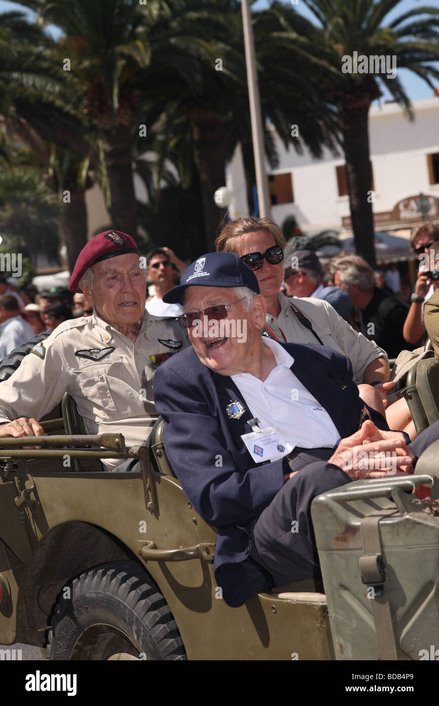 Défilé souvenir du débarquement allié à Cavalaire le 15 août 1944 Banque D'Images